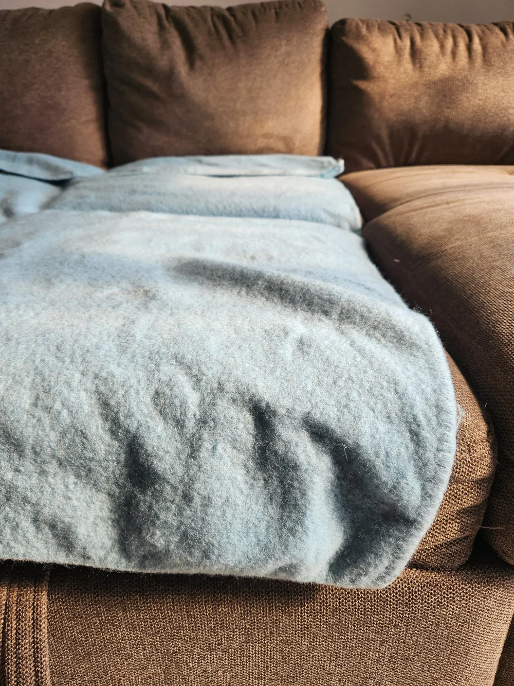 Soft Light Blue Throw Blanket - Unbranded Cozy Home Bedding